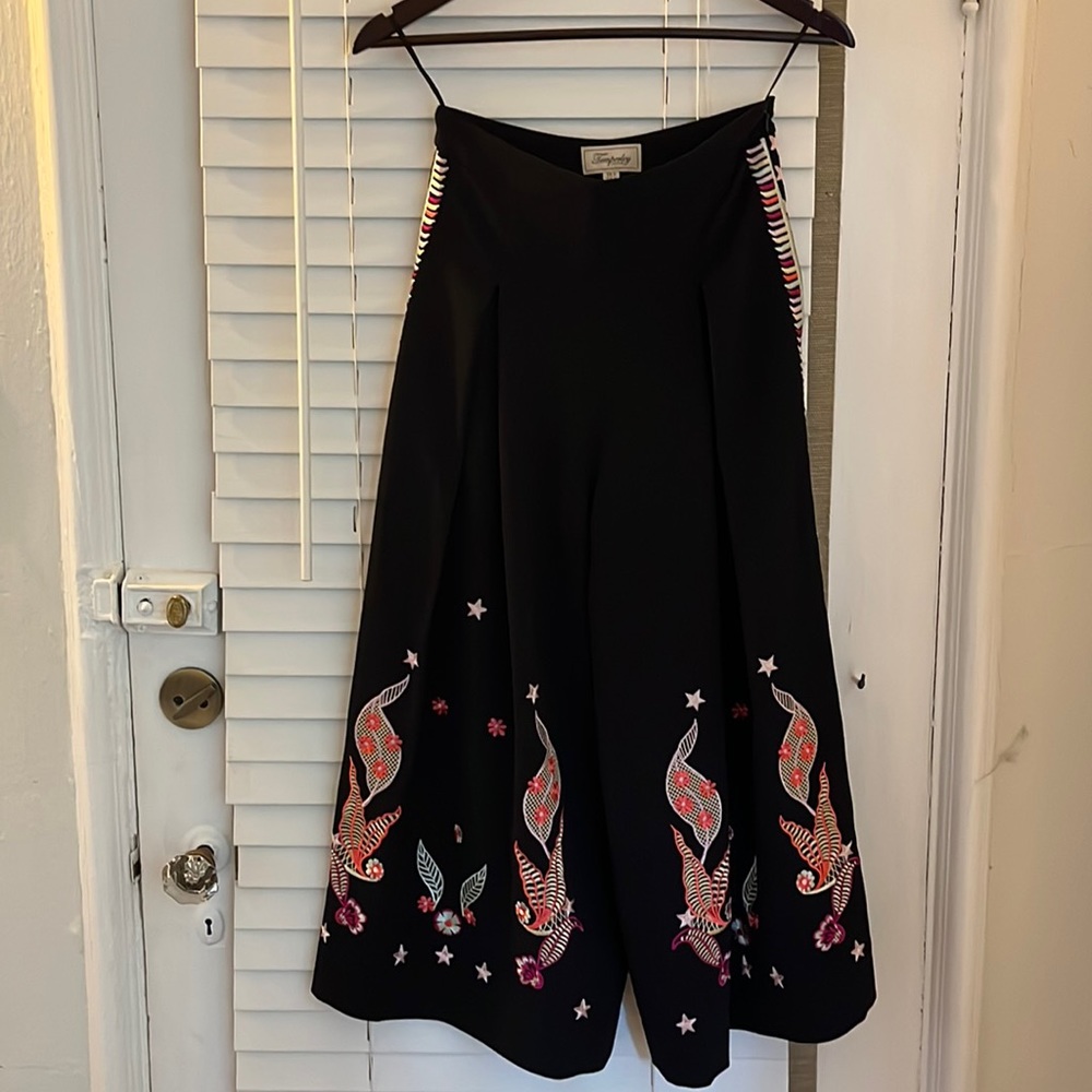 Temperly London Pants Sz 4